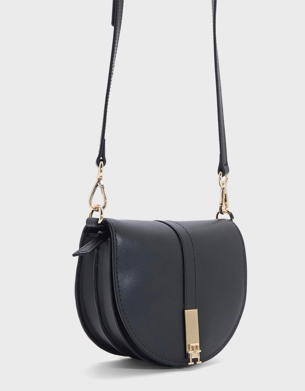 Tommy Hilfiger Saddle Bag