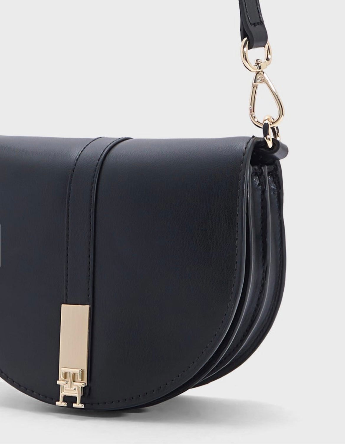 Tommy Hilfiger Saddle Bag